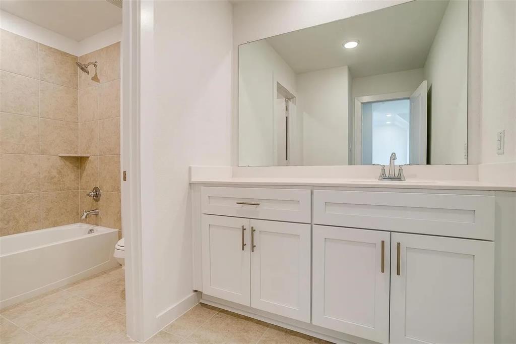 Hogans Cottages - Residential Lease