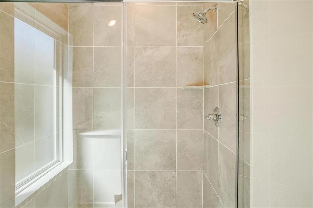 Hogans Cottages - Residential Lease