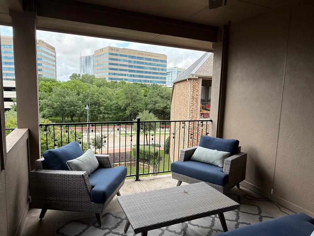 Town Homes At Legacy Town Center Ph Four The - Residential Lease