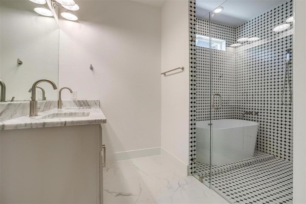 Three Oaks - Residential