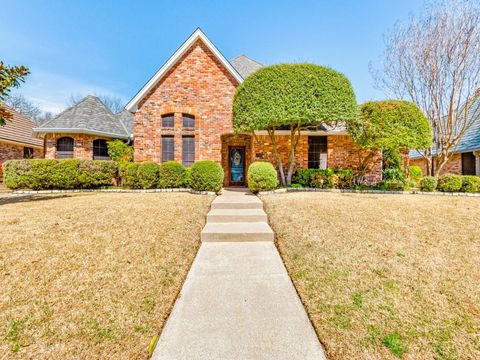 1813 Arthurs Circle Bedford TX 76021