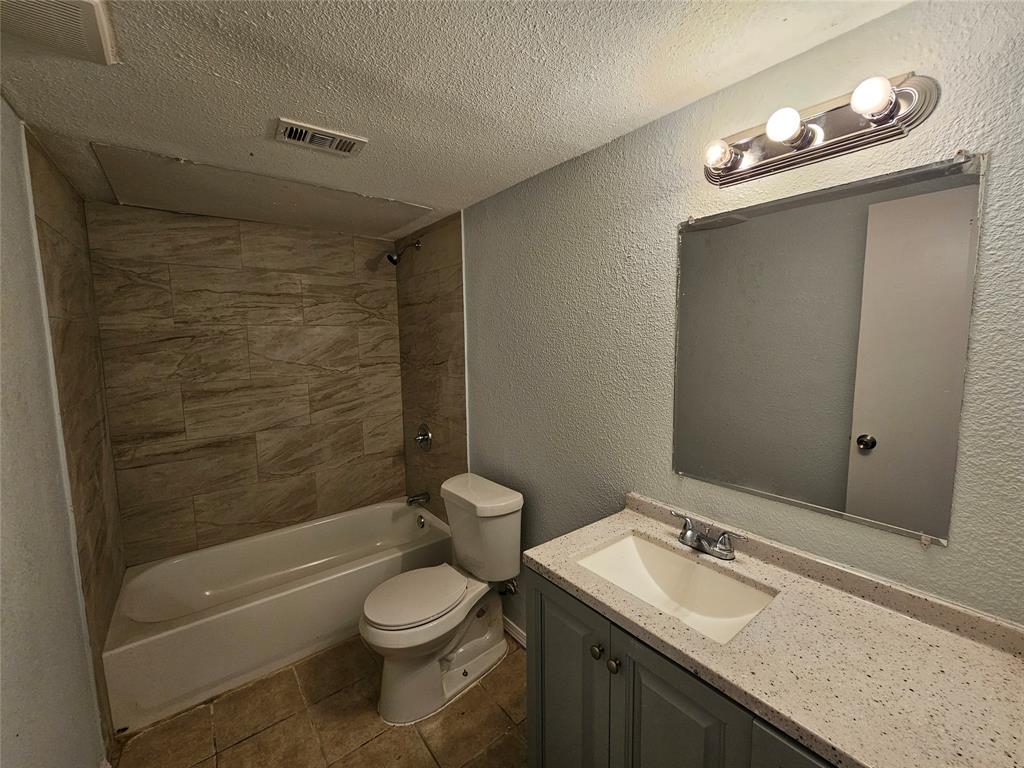 Nantucket Village North - Residential Lease