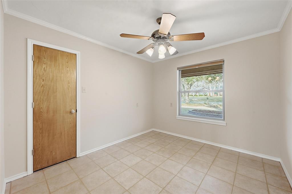 Whispering Oaks Kenn - Residential