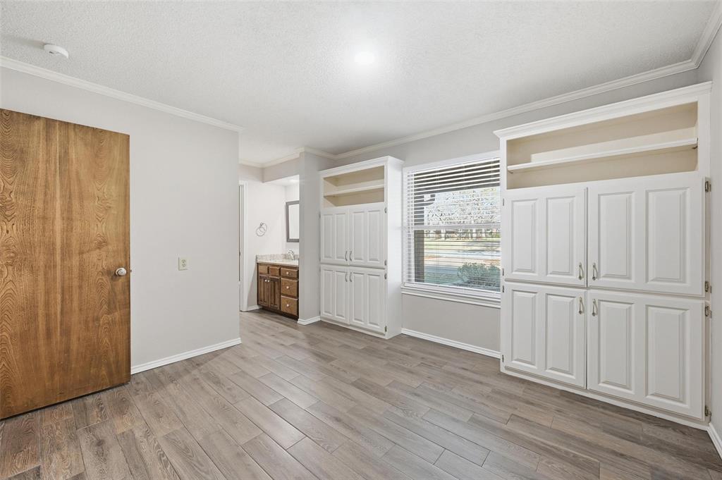 Whispering Oaks Kenn - Residential