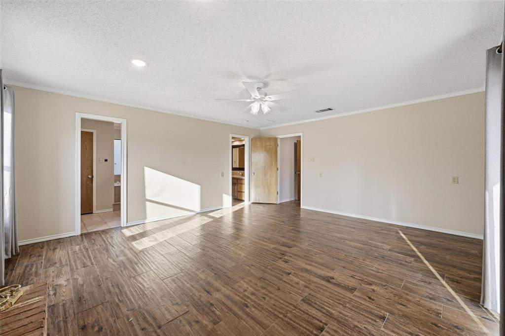 Whispering Oaks Kenn - Residential