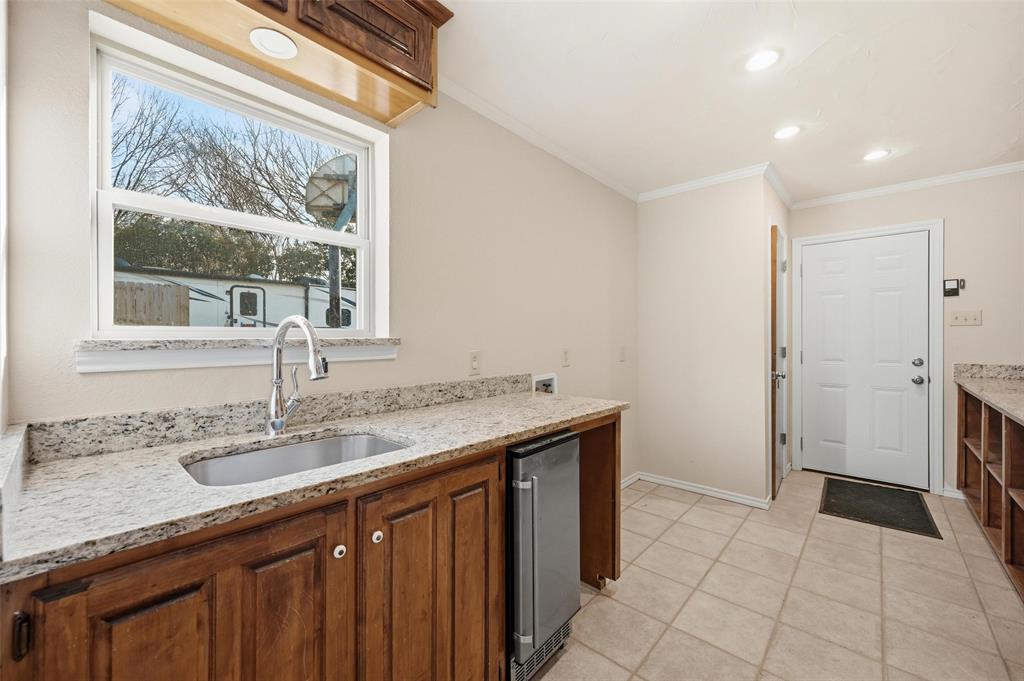 Whispering Oaks Kenn - Residential