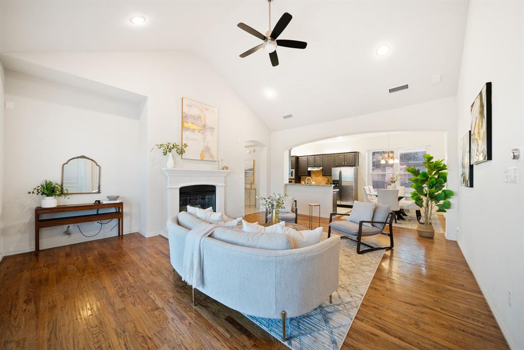 3615 University Park Lane