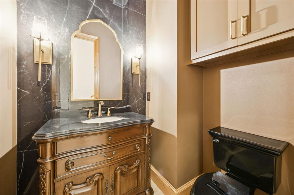 Entrada - Residential