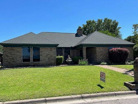 4312 High Springs Arlington TX 76016