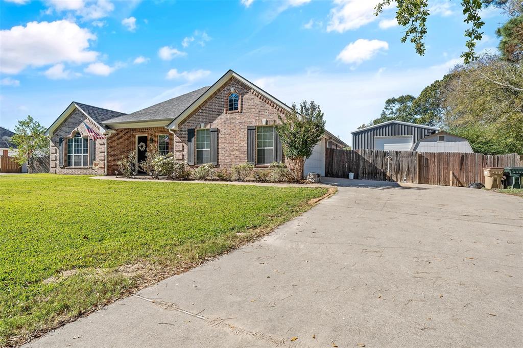 15579 County Road 1104