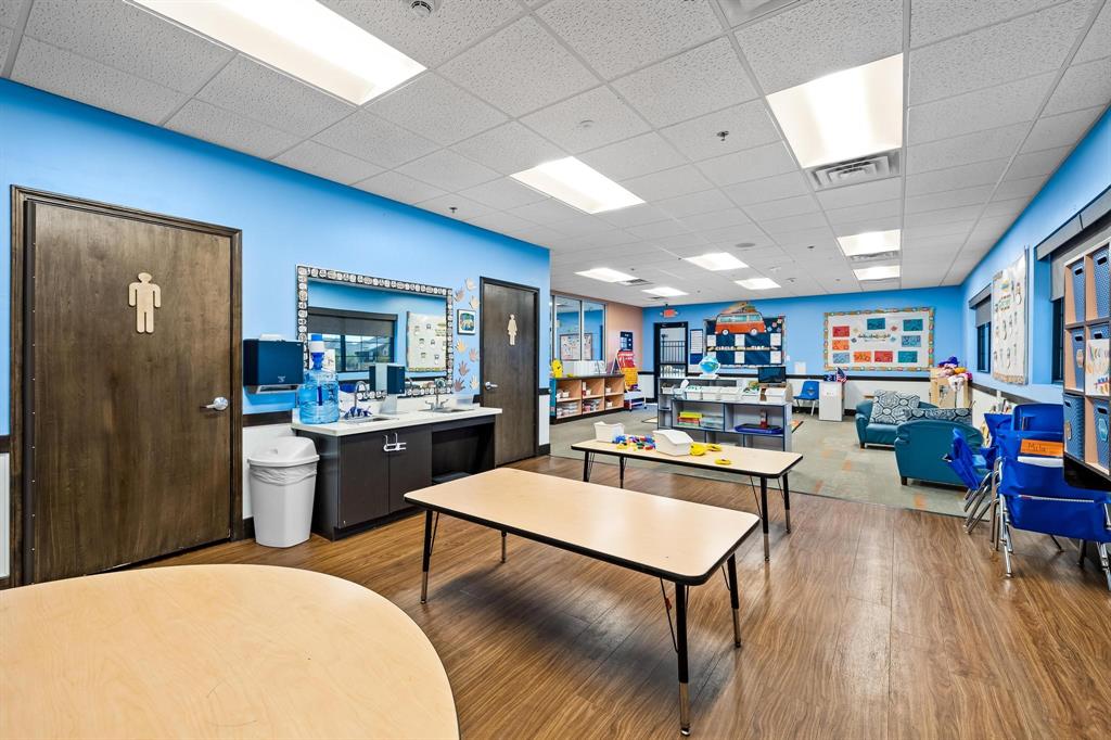 Artesia Retail - Commercial Sale