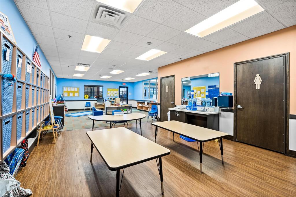 Artesia Retail - Commercial Sale