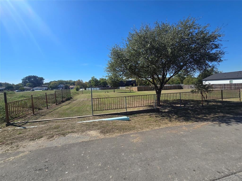 3723 Kolloch Drive