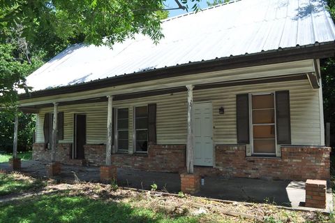 A home in Waxahachie