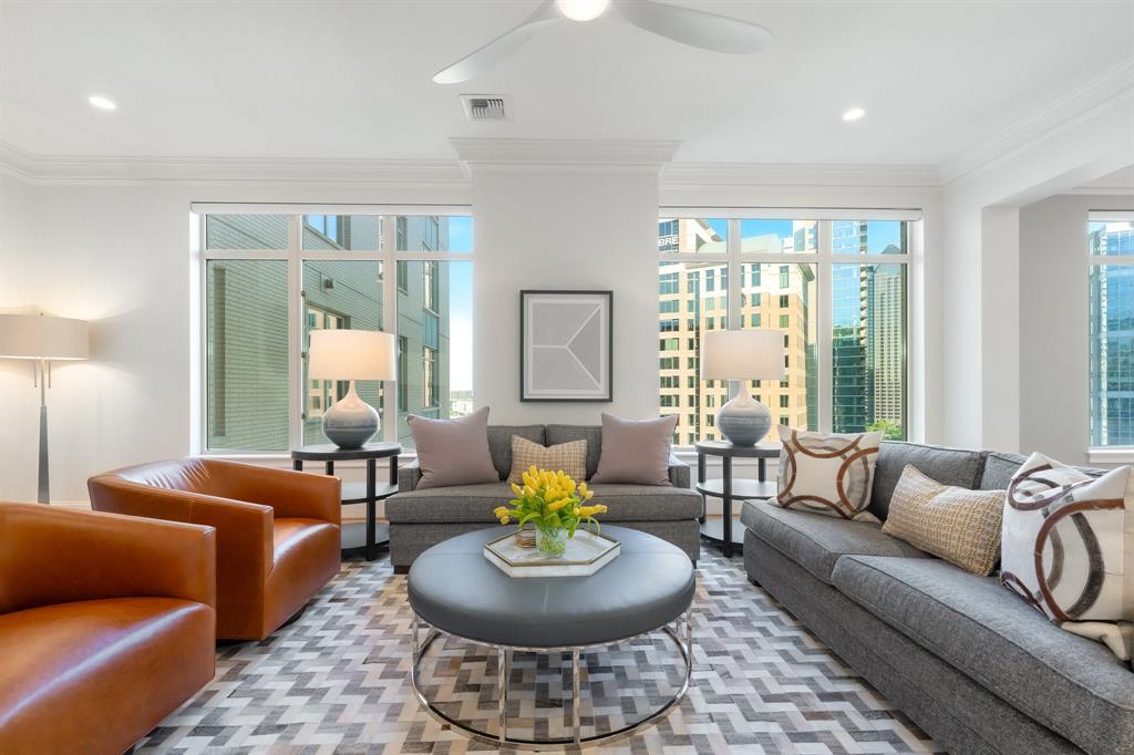 Ritz Carlton Residences 1 - Residential