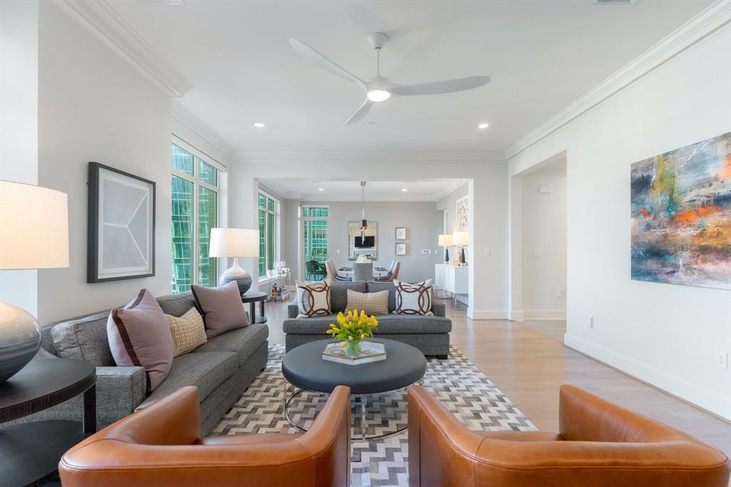 Ritz Carlton Residences 1 - Residential