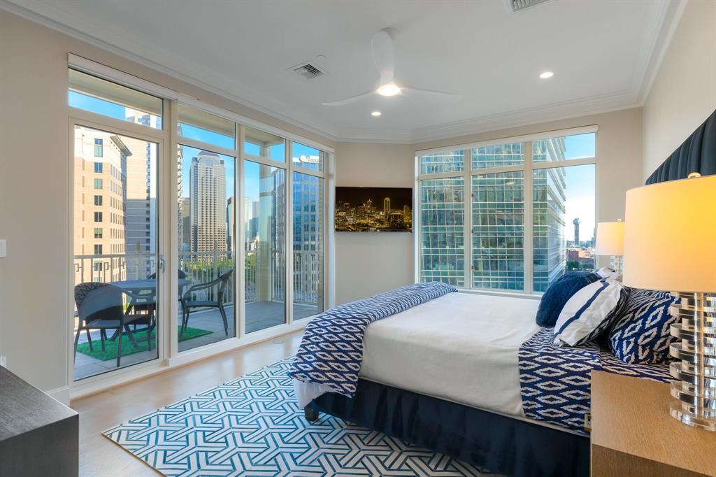 Ritz Carlton Residences 1 - Residential