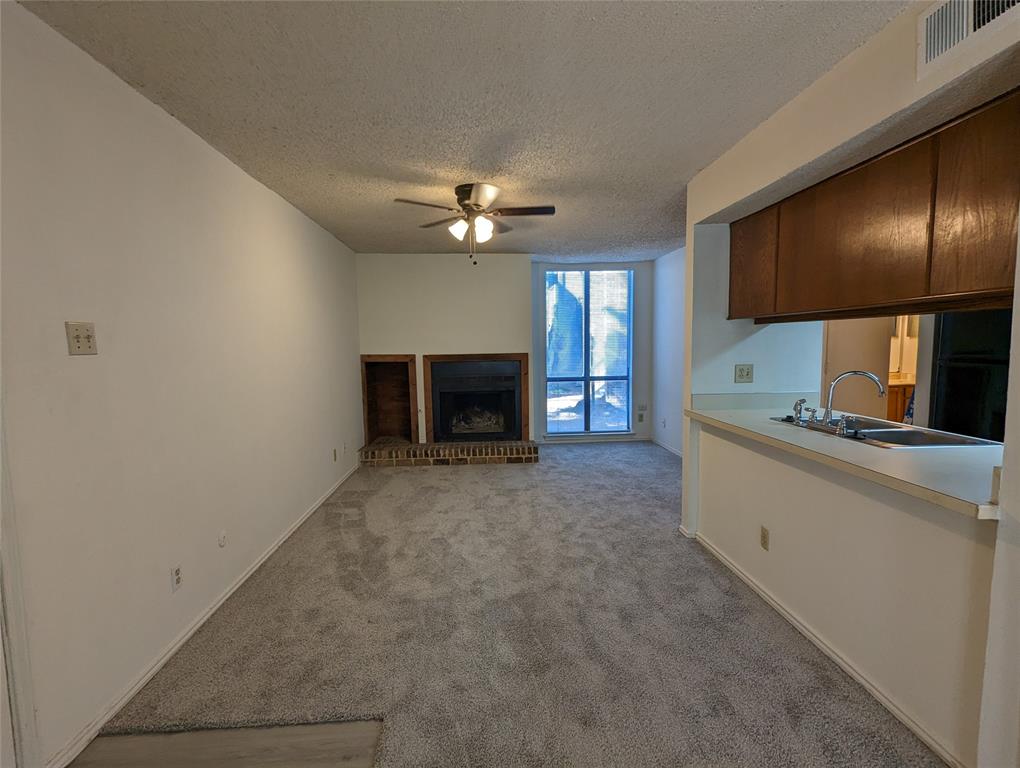 Holly Glen Condos - Residential Lease