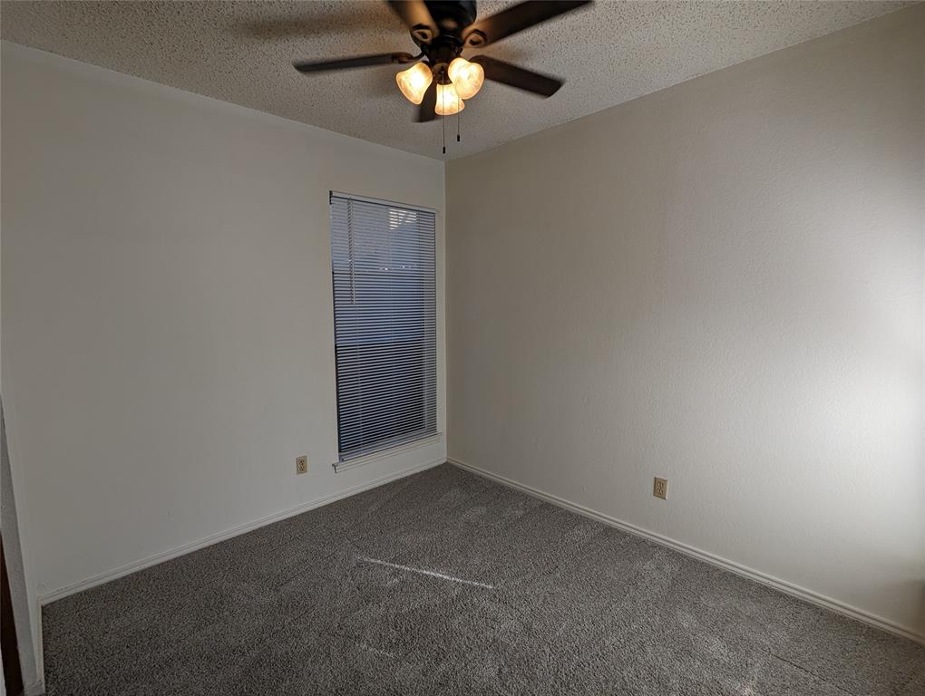 Holly Glen Condos - Residential Lease