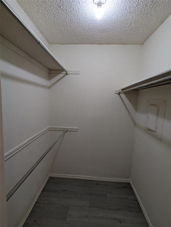 Holly Glen Condos - Residential Lease