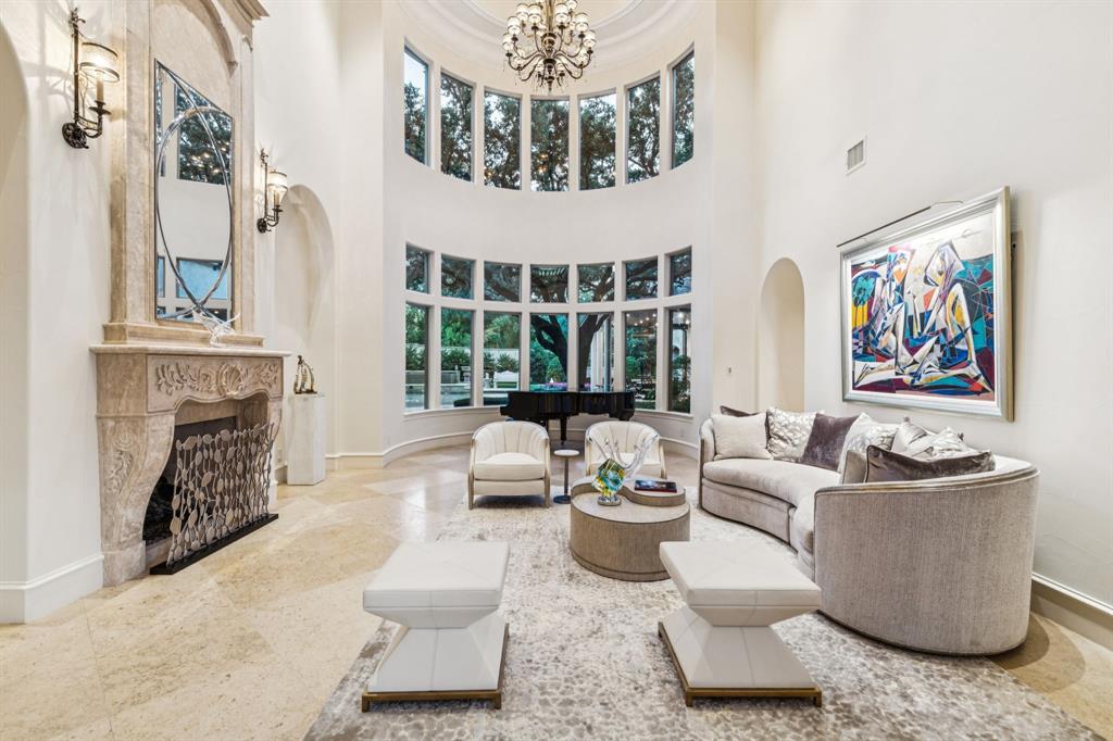 5112 Palomar Lane