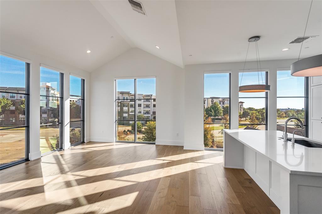 5270 Town And Country Boulevard 332