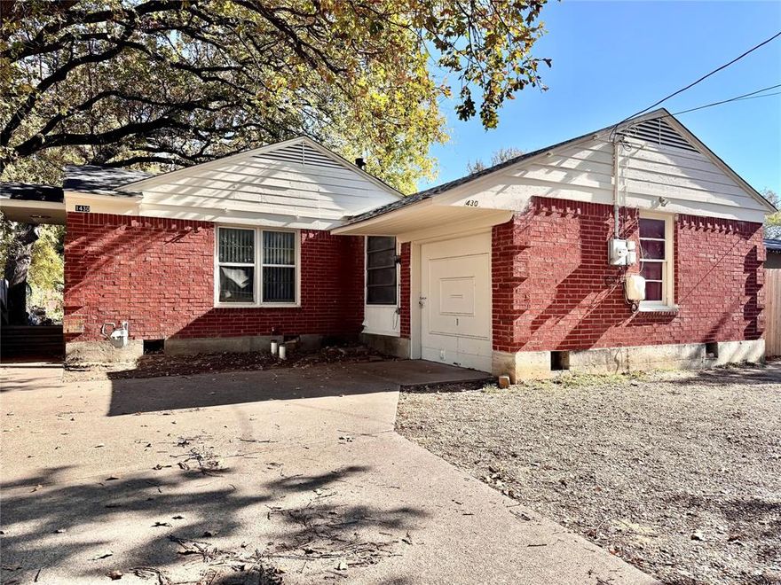 This spacious 4 bedroom, 2 bath home is surrounded by mature trees to make you feel as if you were out of city limits, but is conveniently located near lots of shopping, a multitude of restaurant options, and is also near the Irving Hospital District and DFW Airport. This home features a brand-new roof, along with new HVAC and ductwork throughout the house. Don't miss out on this perfectly located home! Call us today to schedule your appointment!