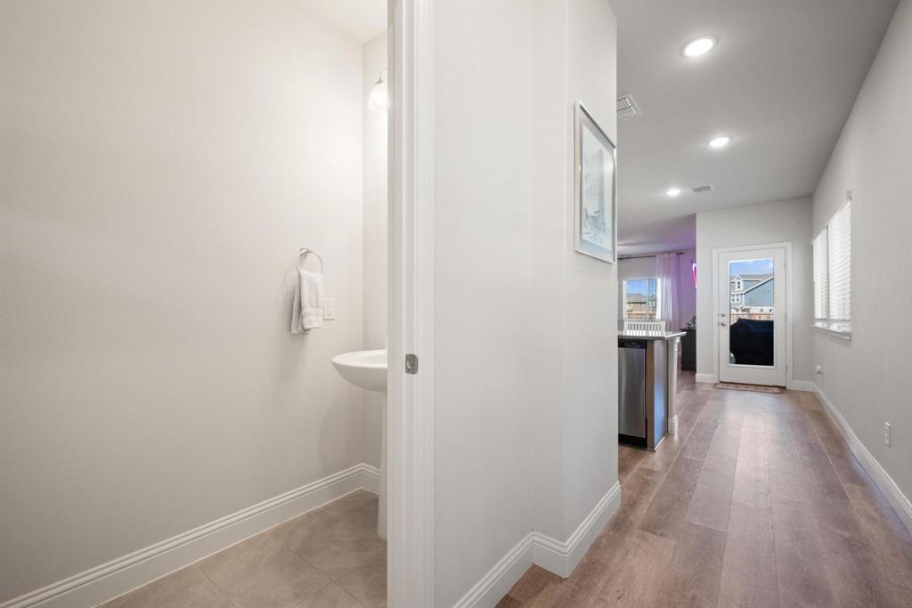 Lake Park Villas Ph 1 - Residential