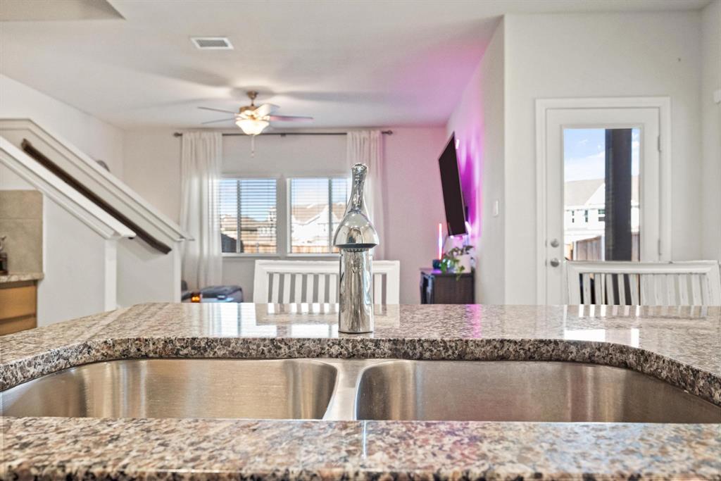 Lake Park Villas Ph 1 - Residential