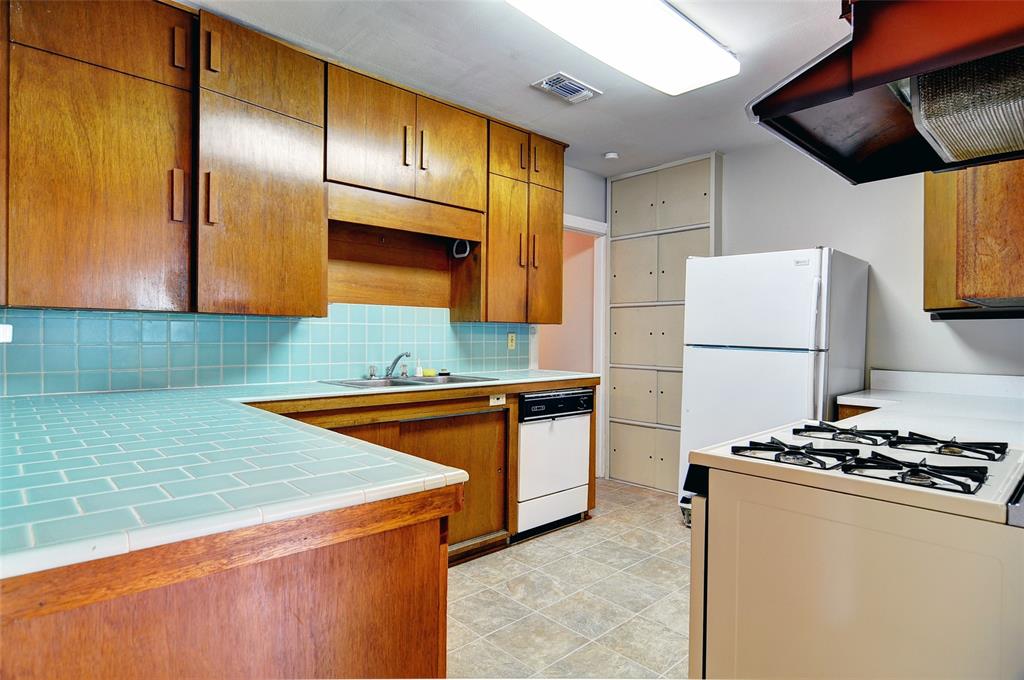 Burney I H Add - Residential Lease