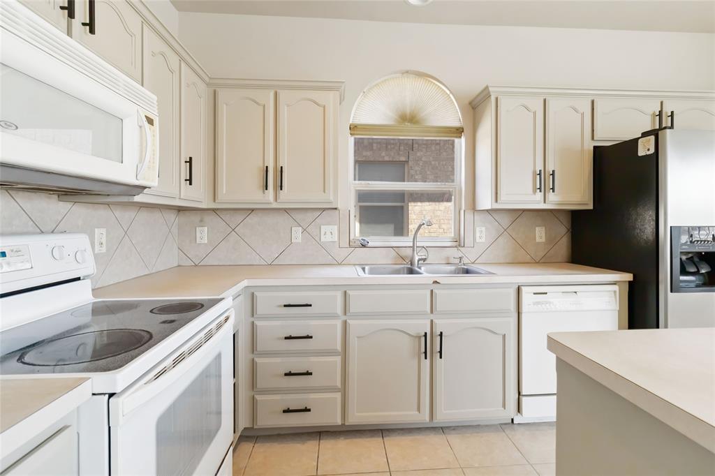 Crossing At Fossil Creek The - Residential