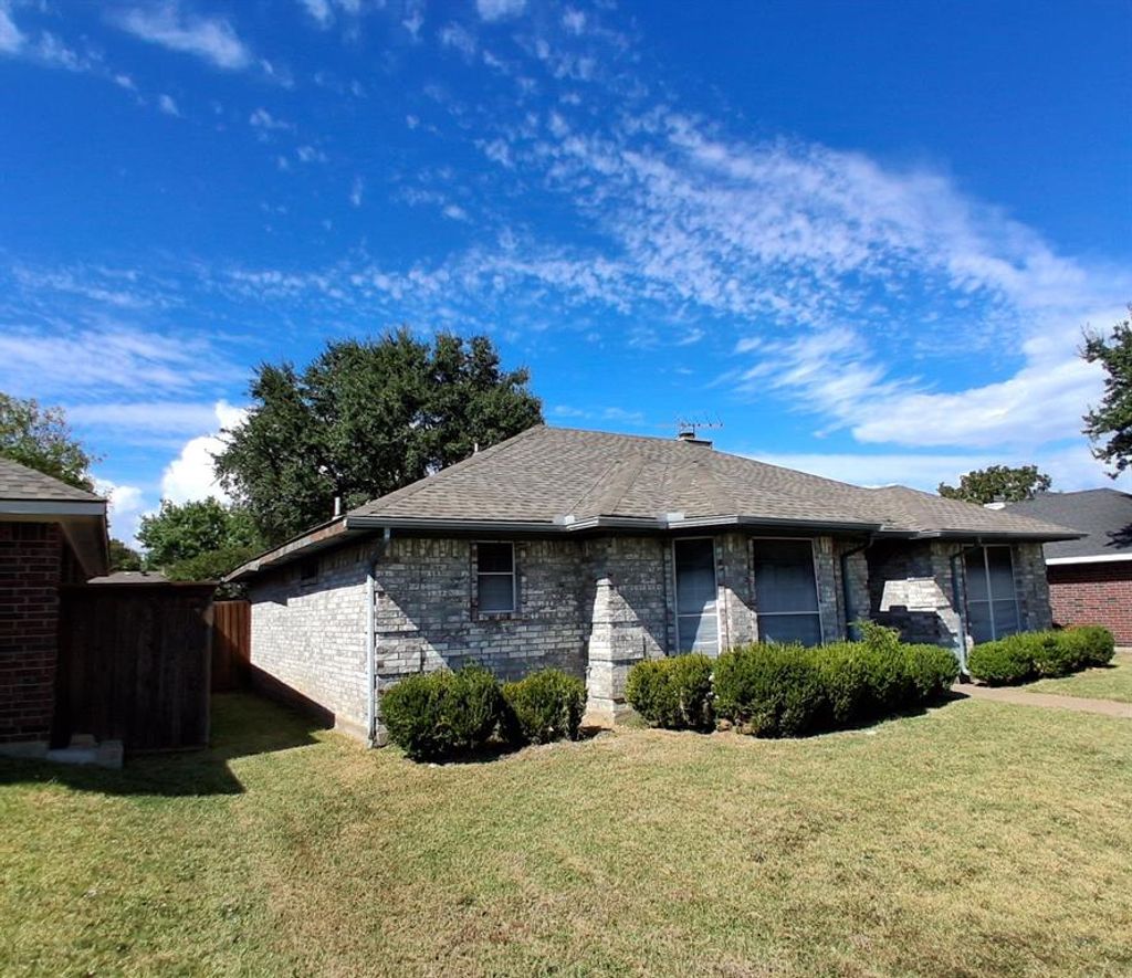 Photo of 2603 Palisades Place, Mesquite, TX 75181 (MLS # 21100177)