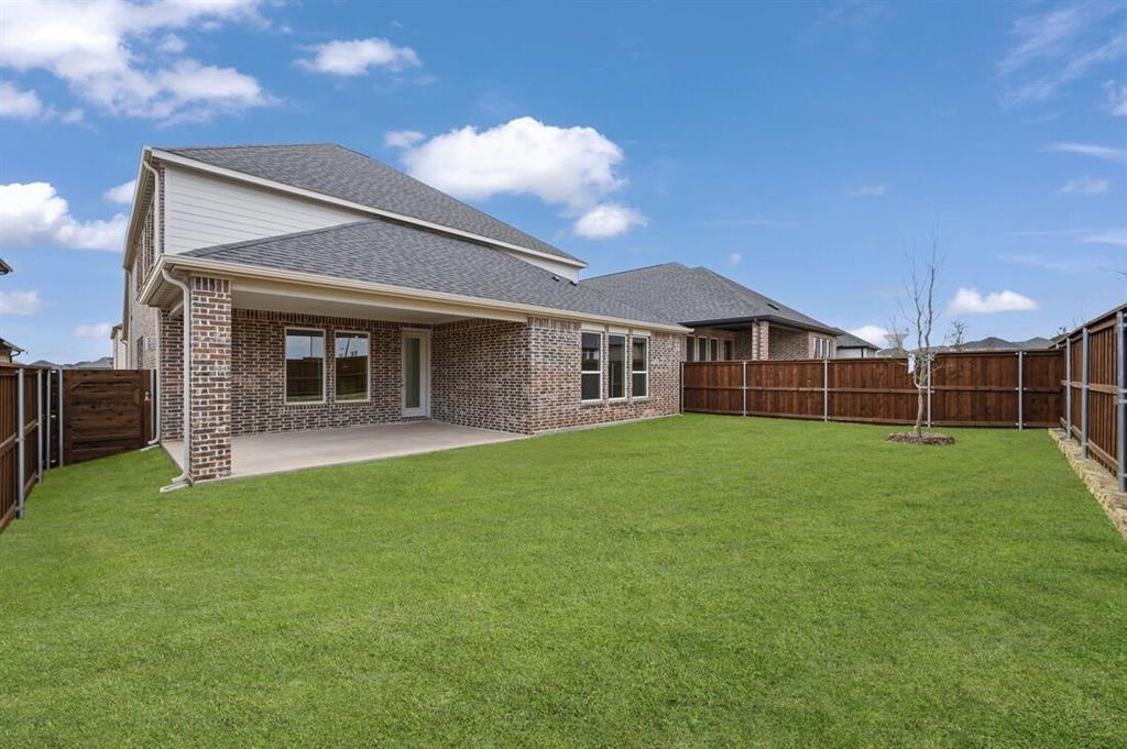 The Ridge at Northlake - Residential