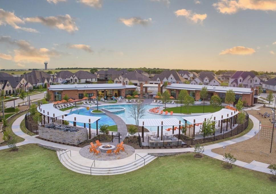 The Ridge at Northlake - Residential