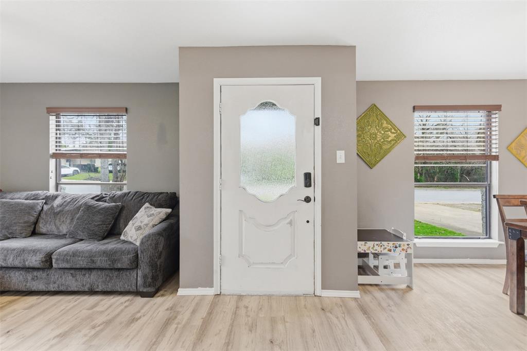 208 E Columbia Street