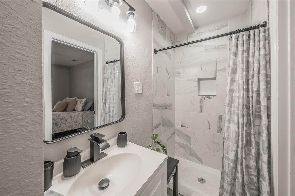 Lagow Heights - Residential