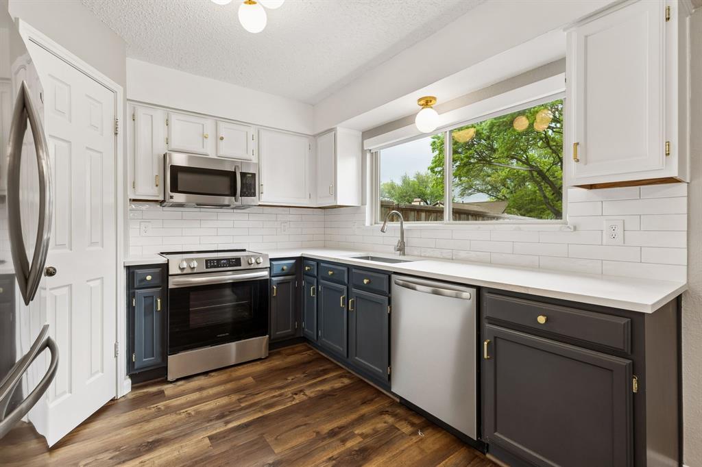 3905 Las Brisas Drive