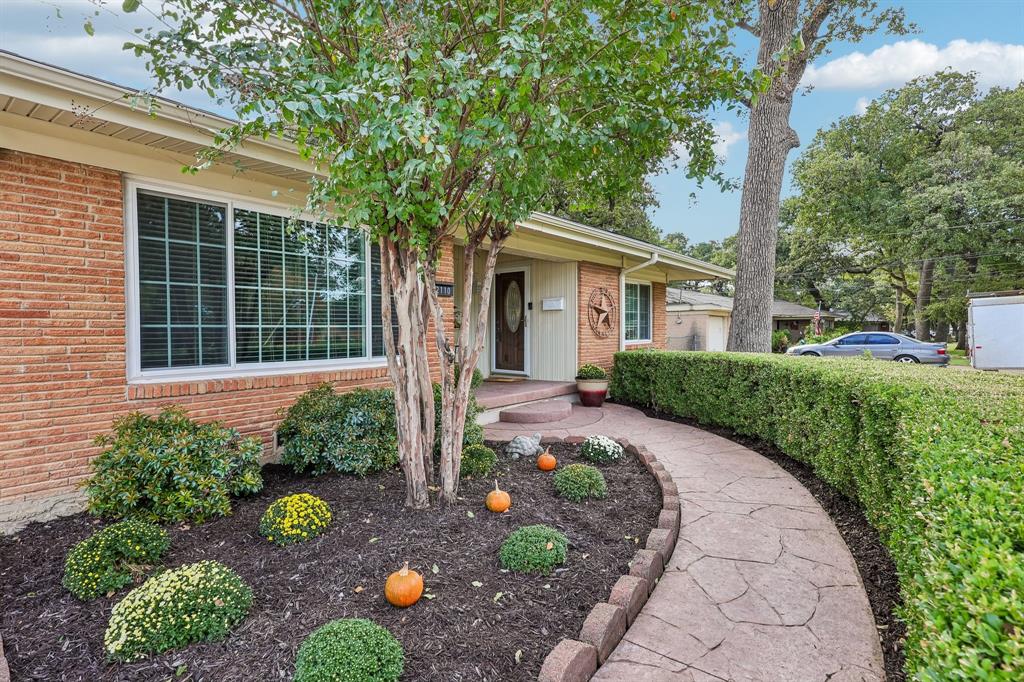 2110 Cooper Drive