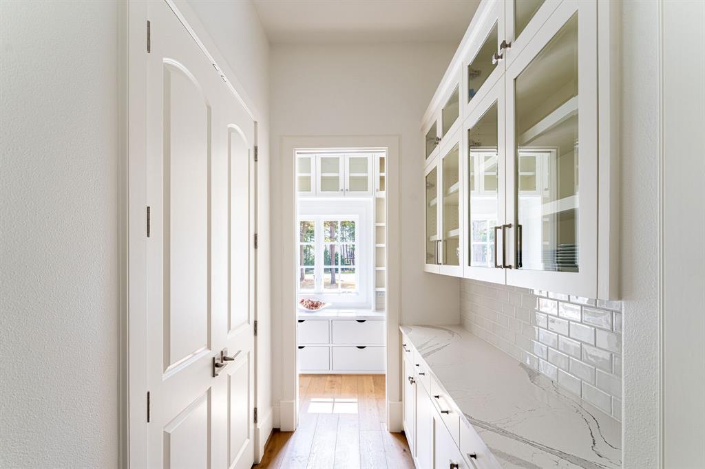 Chateau Du Lac Ph I - Residential