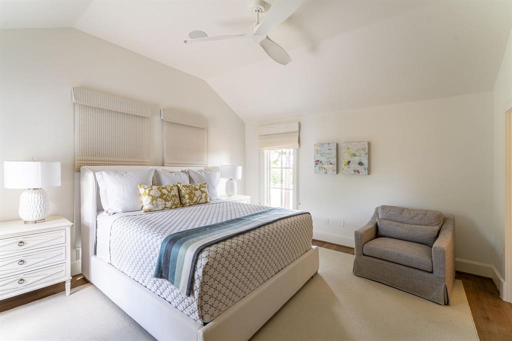 Chateau Du Lac Ph I - Residential