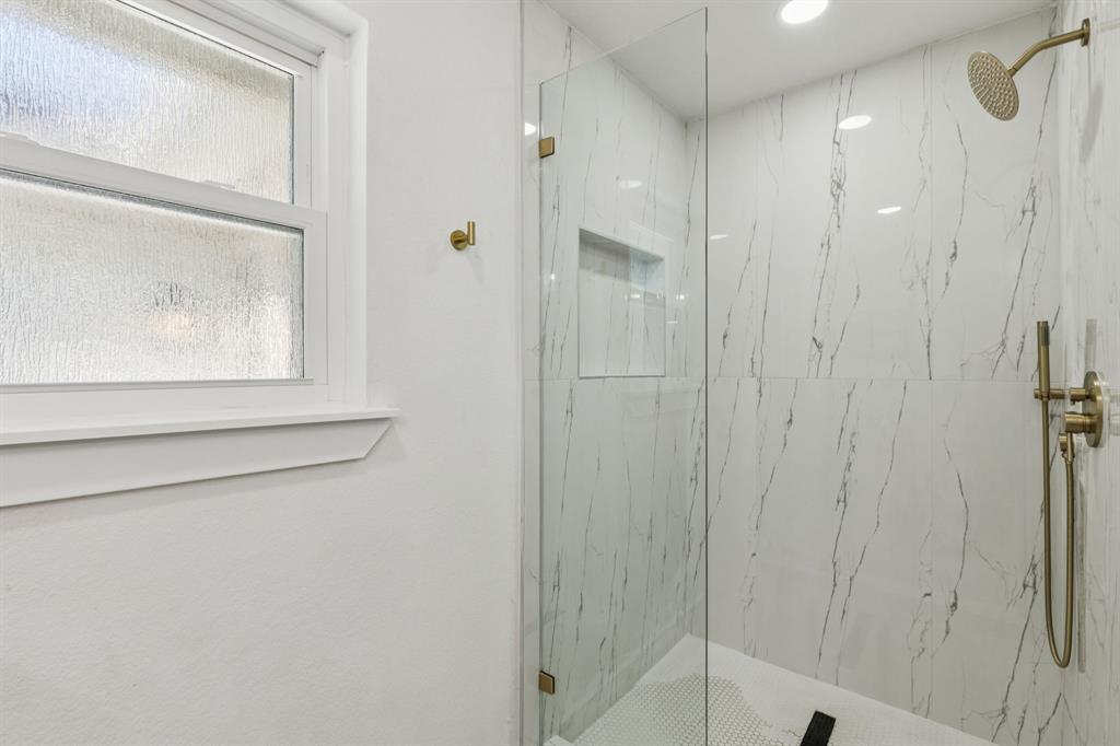 Prestonwood - Residential