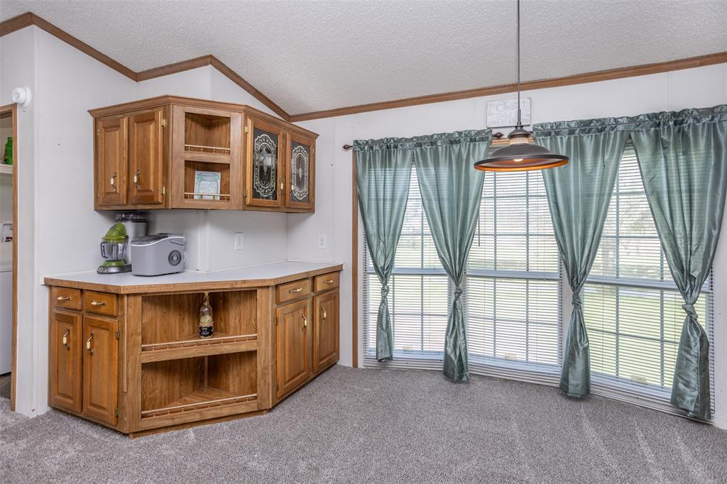 S Willis survey abstract 1102 - Residential