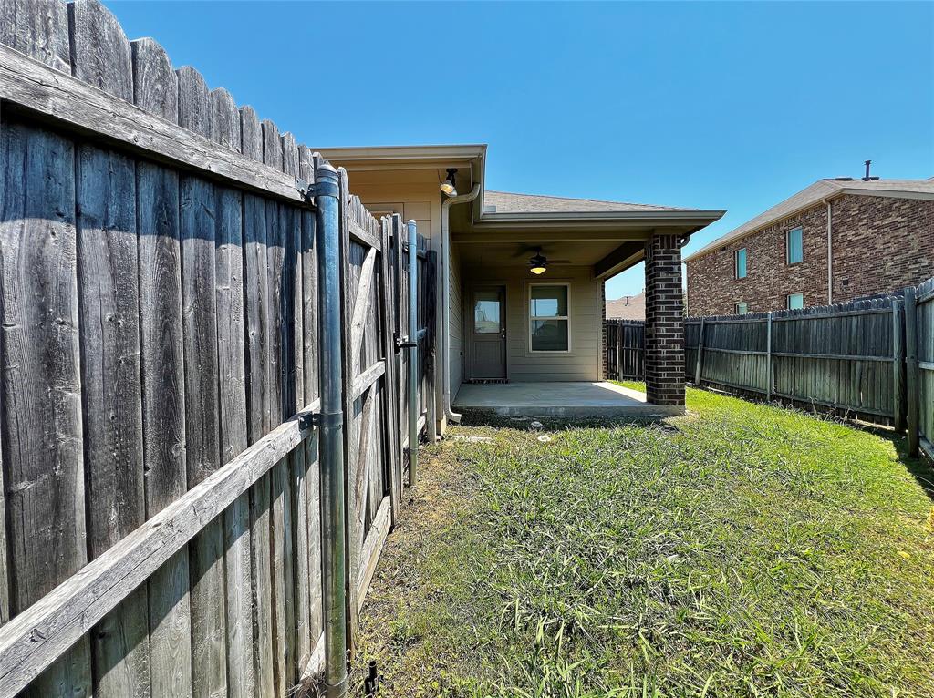 Primrose Crossing - Residential Lease