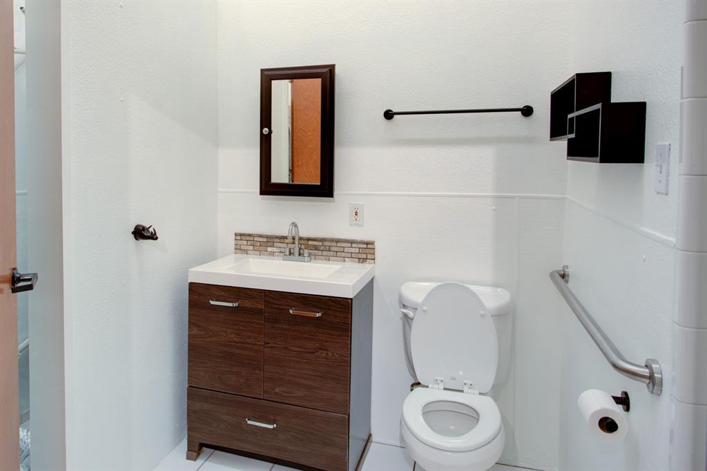 Main Street Condos - Residential Lease