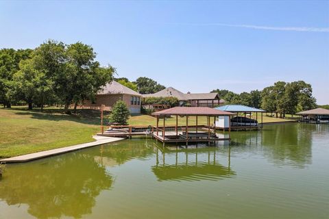 A home in Corsicana