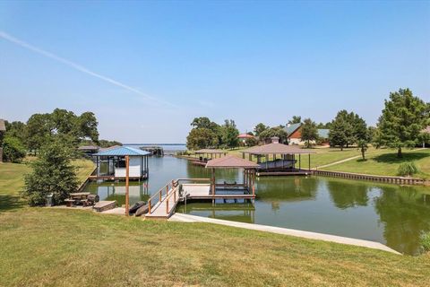 A home in Corsicana