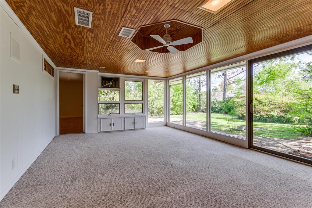 Schreiber Manor 03 Inst Rev - Residential