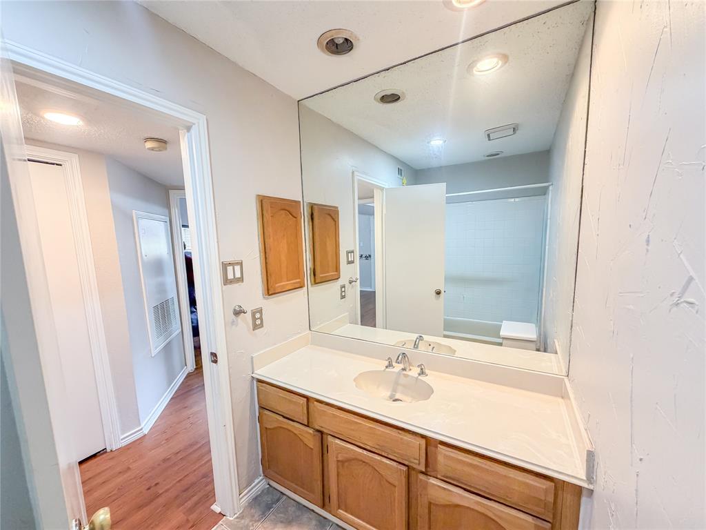 Los Altos 02 - Residential