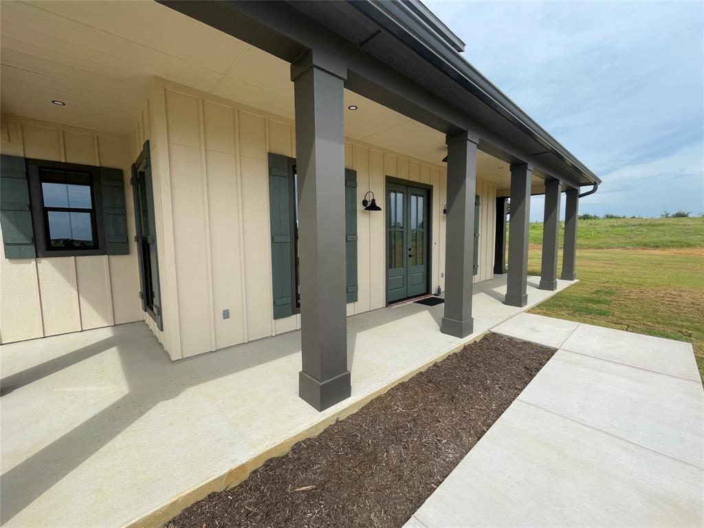 220 Dixie Estates Way