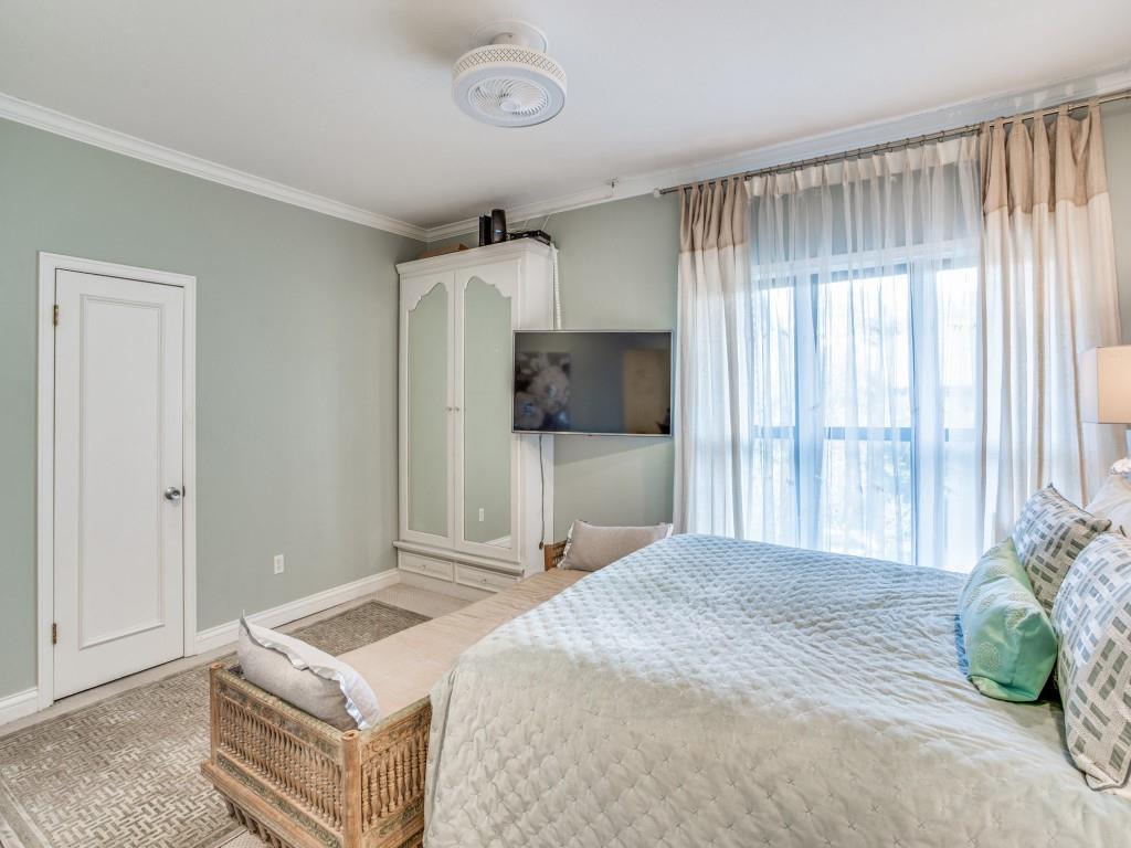 Royal Lane Condos 5800 - Residential